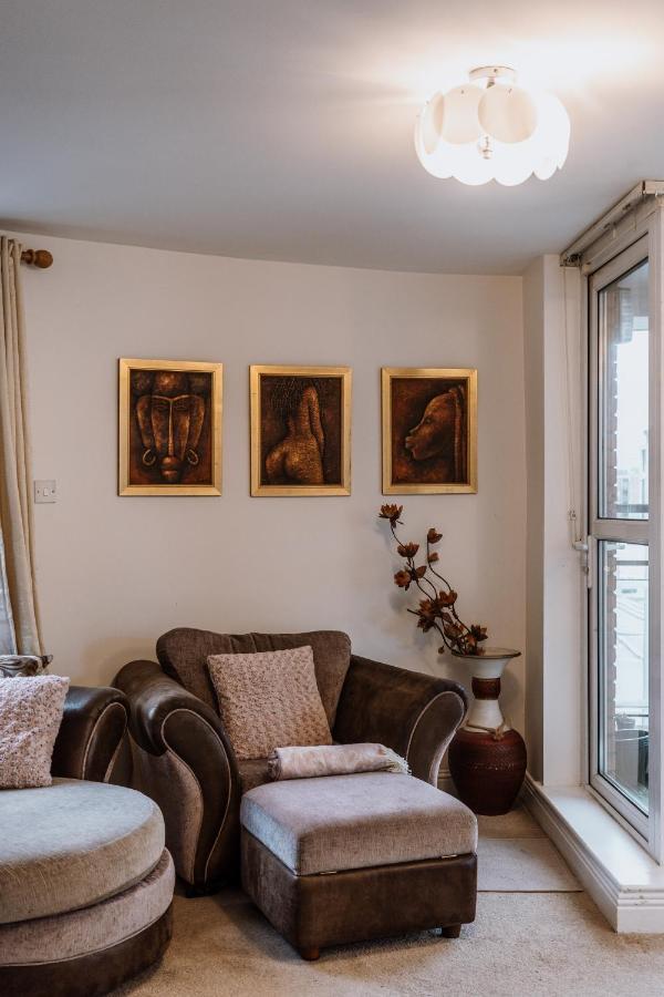 Smithfield Square Nest Entire Apt Дублін Екстер'єр фото