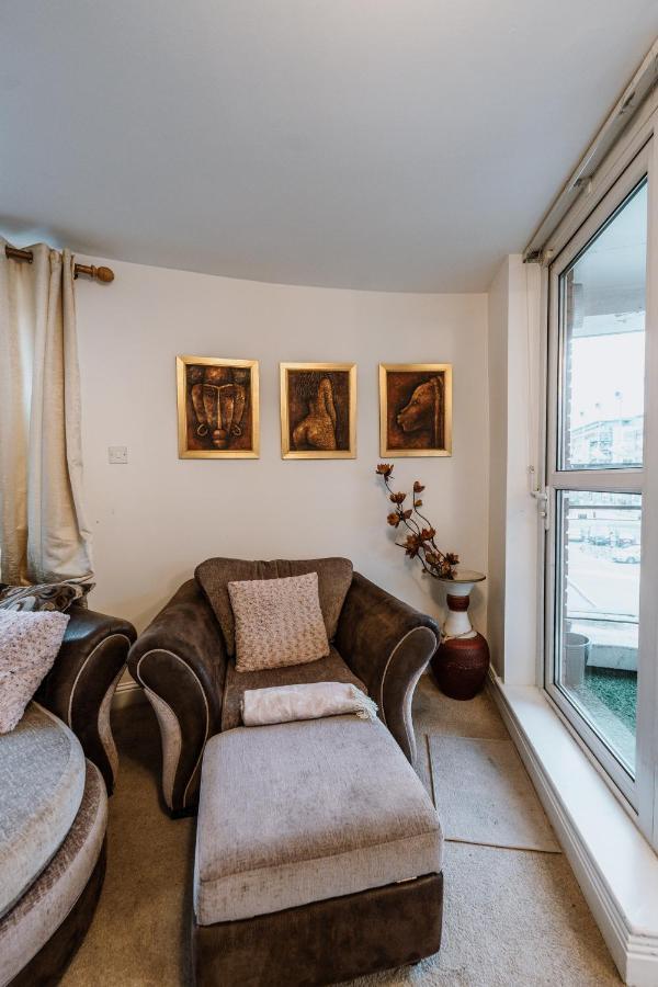 Smithfield Square Nest Entire Apt Дублін Екстер'єр фото